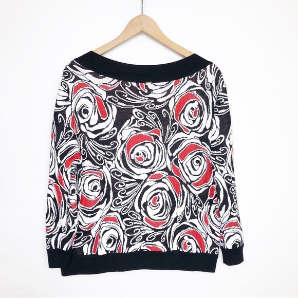 St John Red and black with white rose zip front cardigan - Picture 2 of 9